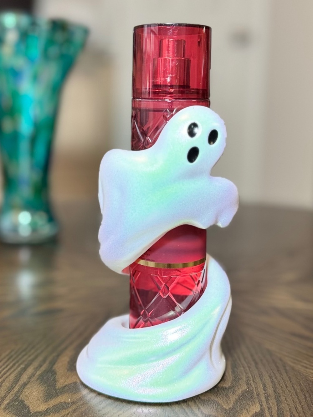 TWISTING GHOST Fragrance Mist Holder
